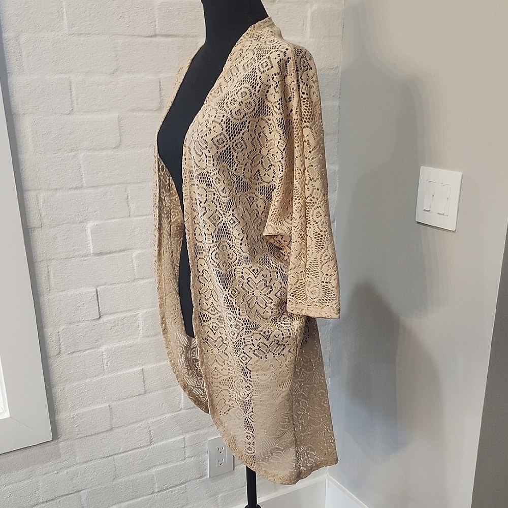 Rue21 Beige Lace Duster